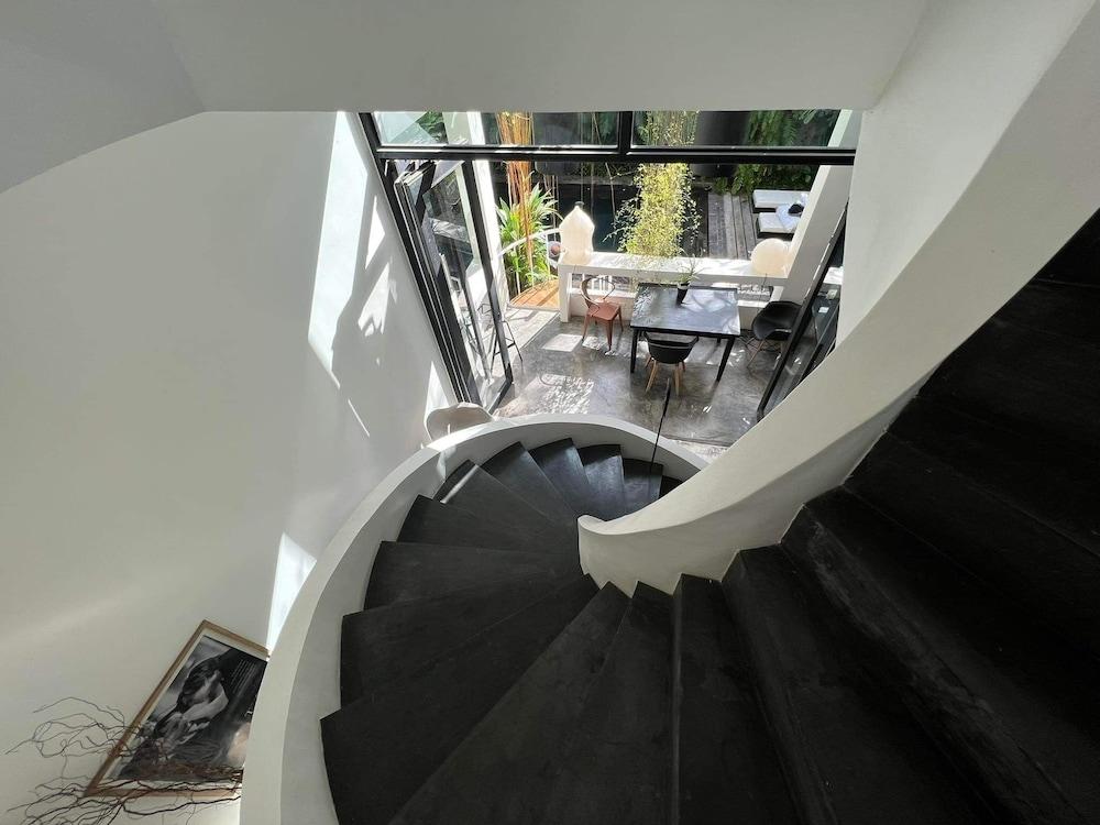 Arthur & Paul Bed & Breakfast 4*